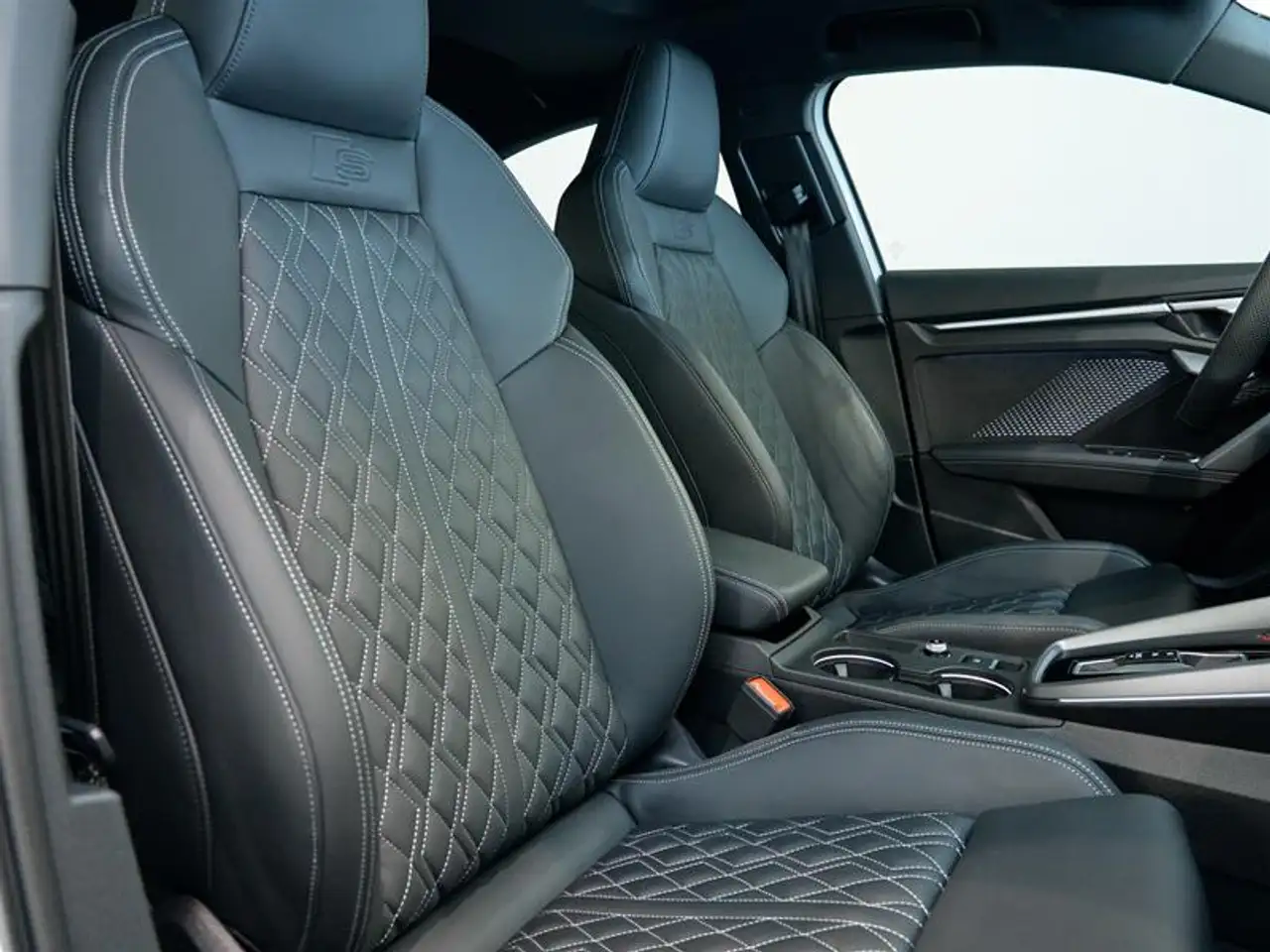 Audi S3 - Image 21