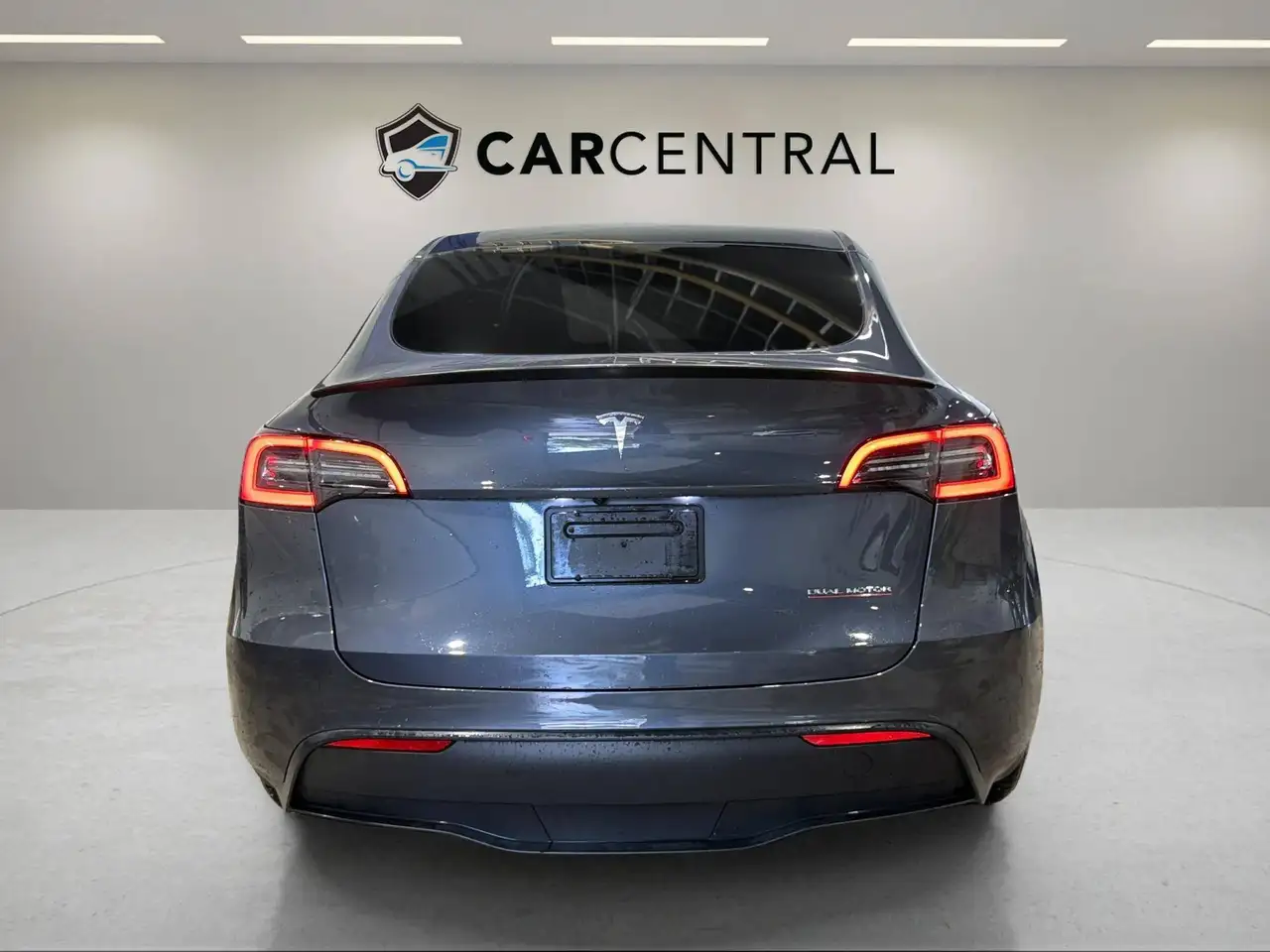 Tesla Model Y - Image 4