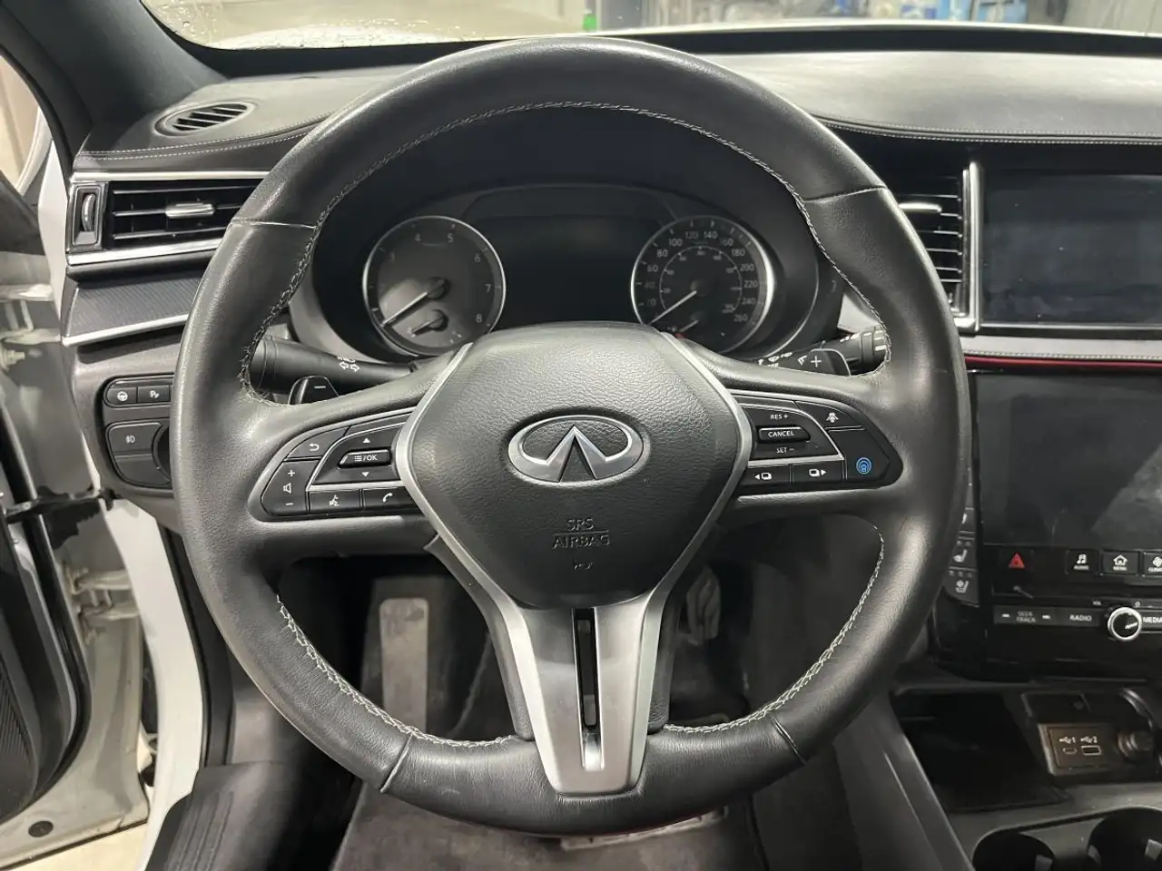 Infiniti QX50 - Image 18