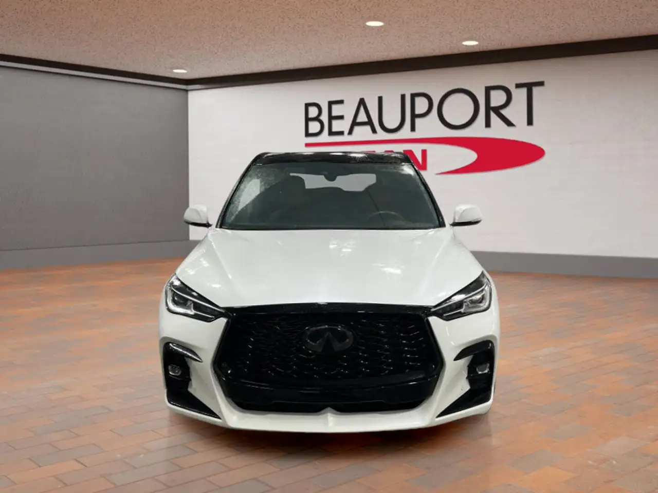 Infiniti QX50 - Image 2