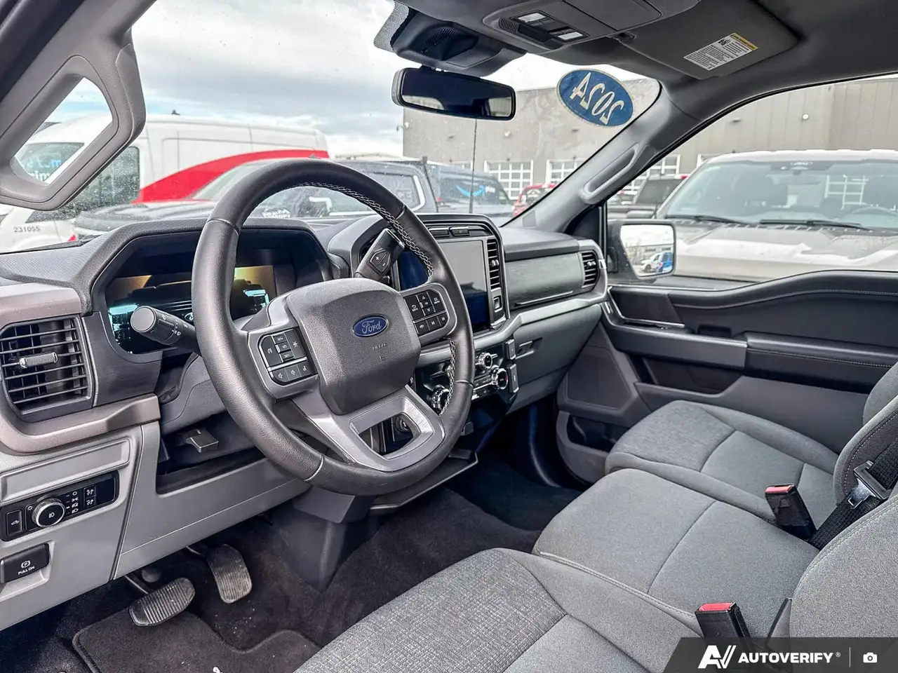 Ford F-150 - Image 13