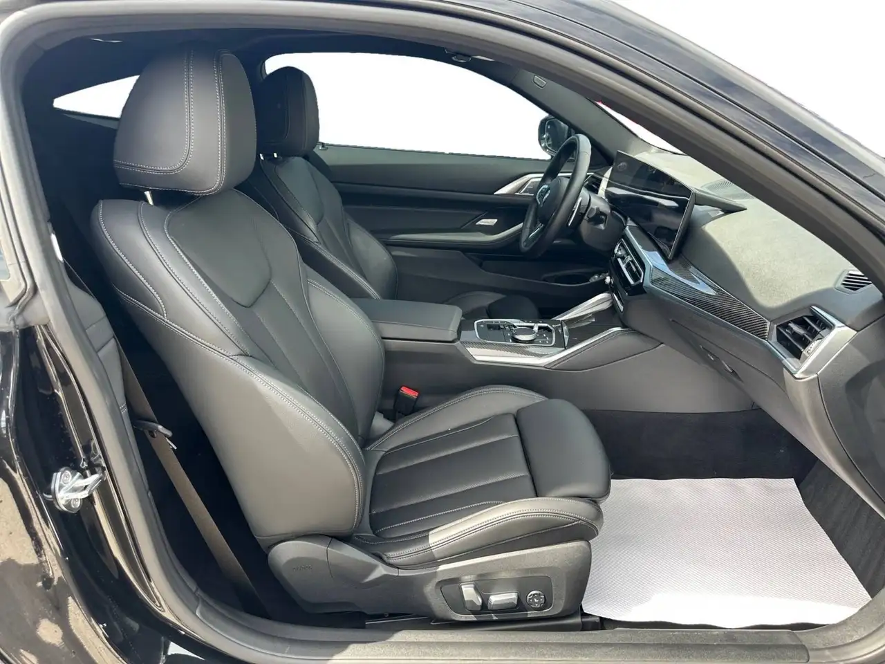 BMW 4 Series - Image 14