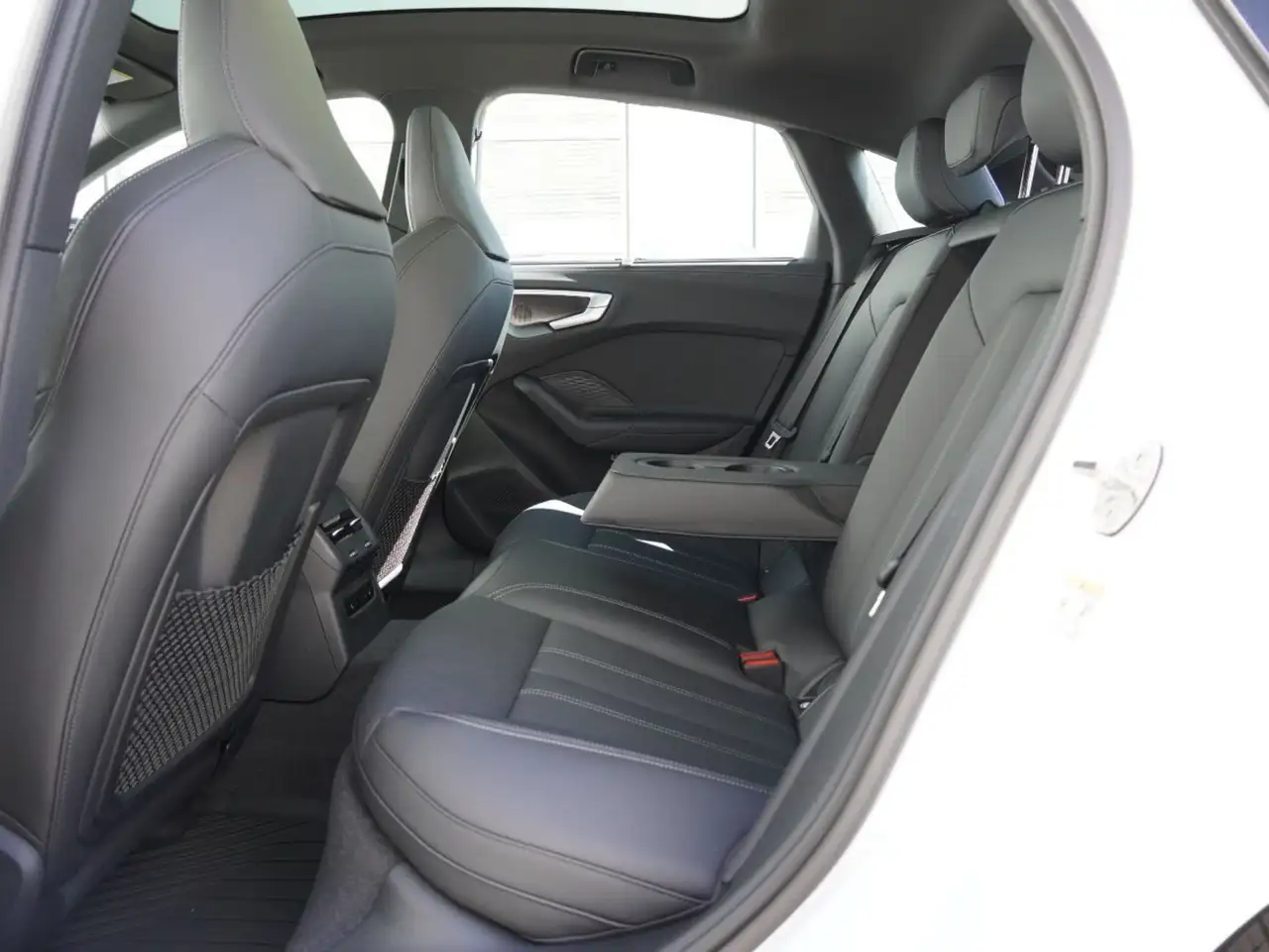 Audi A5 - Image 19