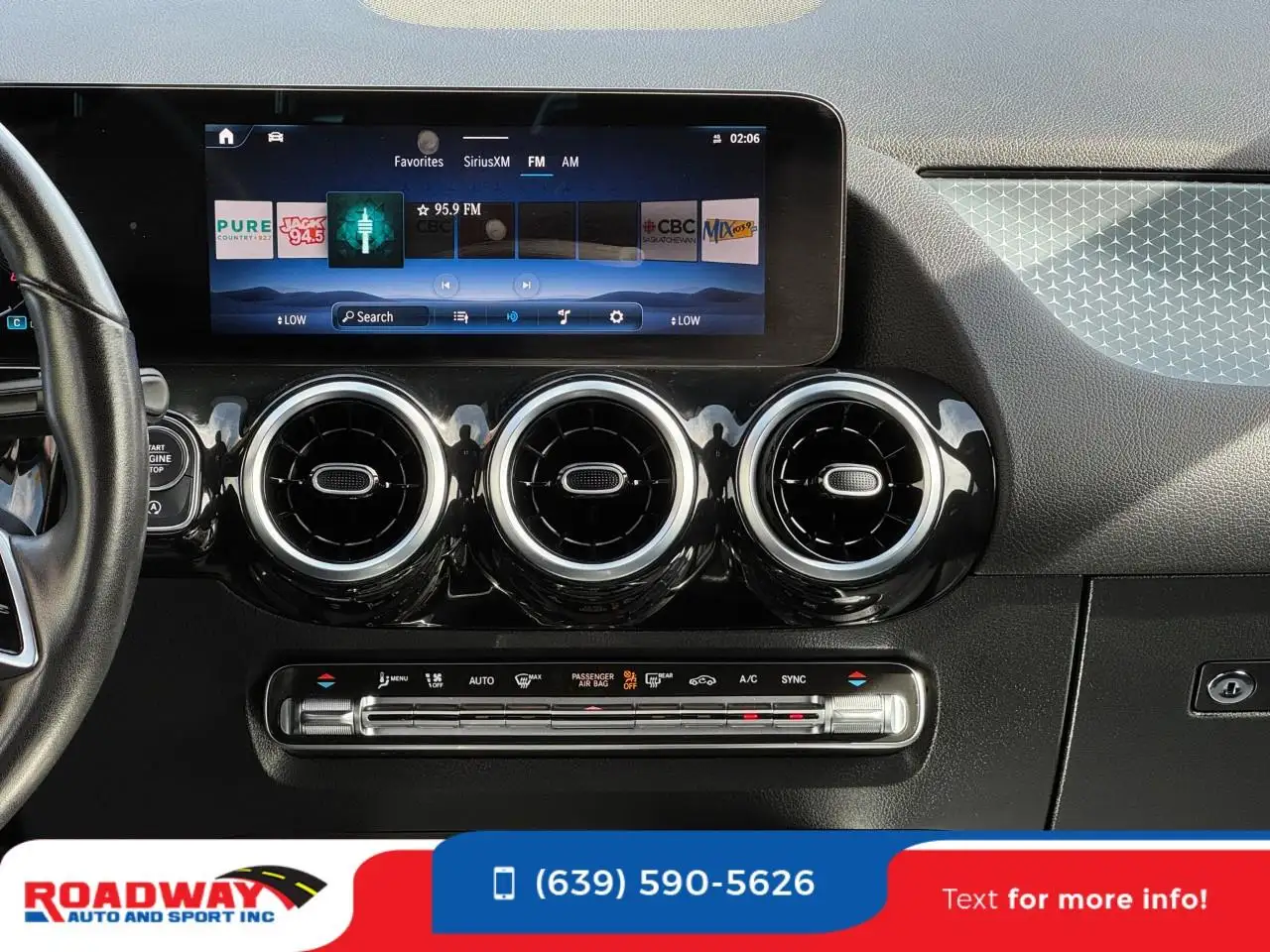 Mercedes-Benz GLA - Image 19