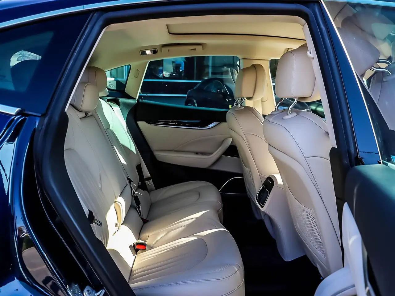 Maserati Levante - Image 15