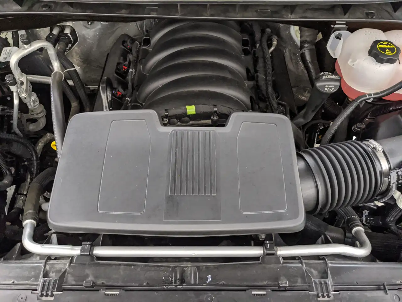 Chevrolet Silverado 1500 - Image 13