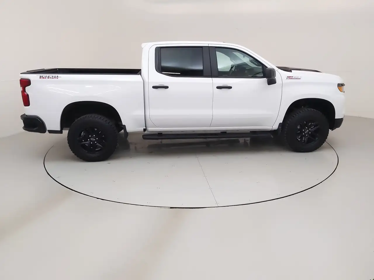 Chevrolet Silverado 1500 - Image 6
