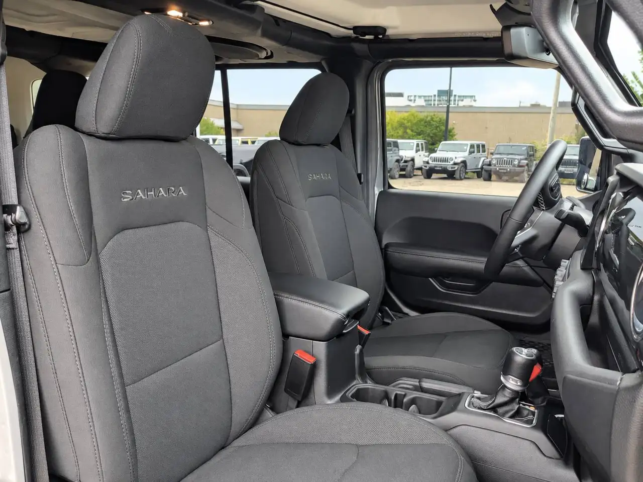 Jeep Wrangler - Image 29