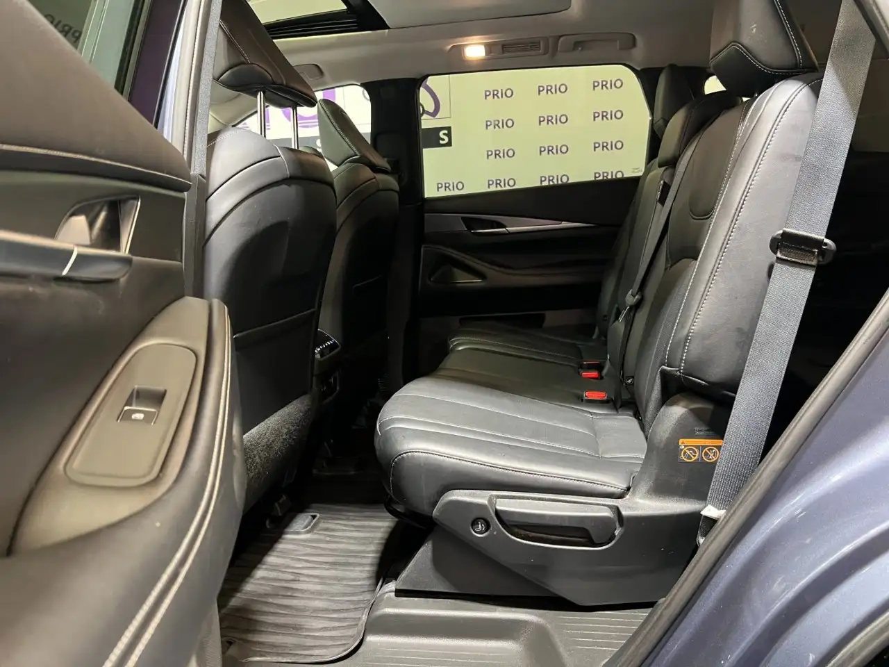 Infiniti QX60 - Image 10