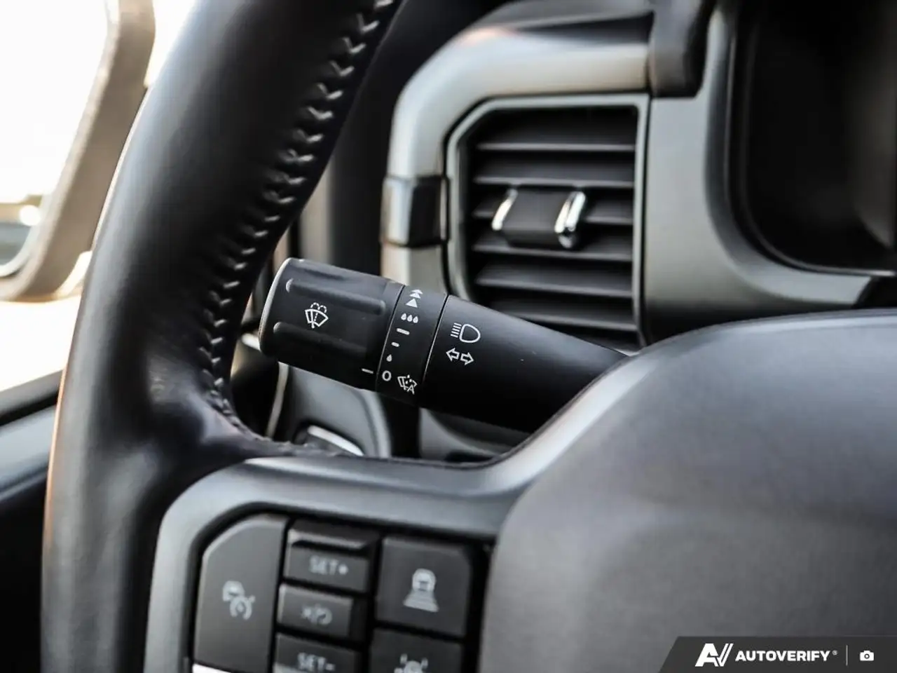 Ford F-150 - Image 15