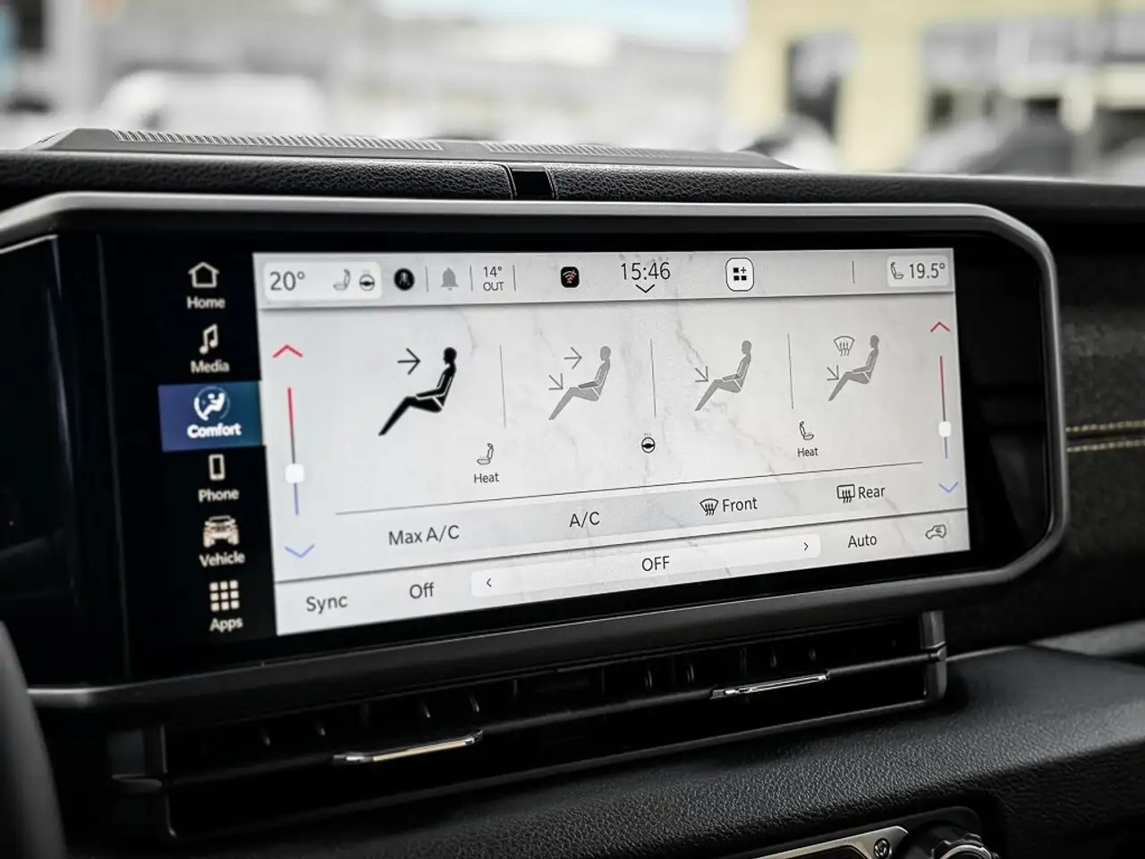 Jeep Wrangler - Image 19