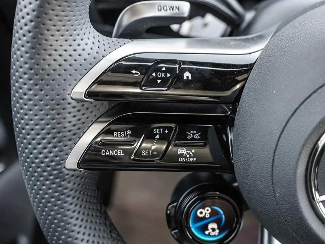 Mercedes-Benz GLA - Image 12