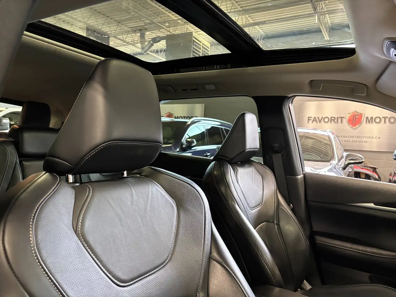 Infiniti QX60 - Image 13