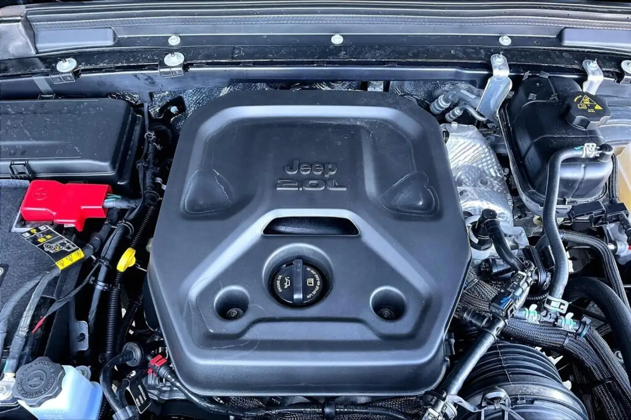 Jeep Wrangler - Image 26