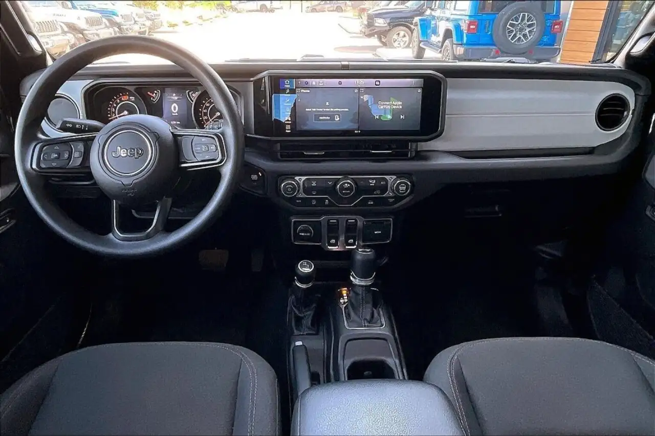 Jeep Wrangler - Image 7