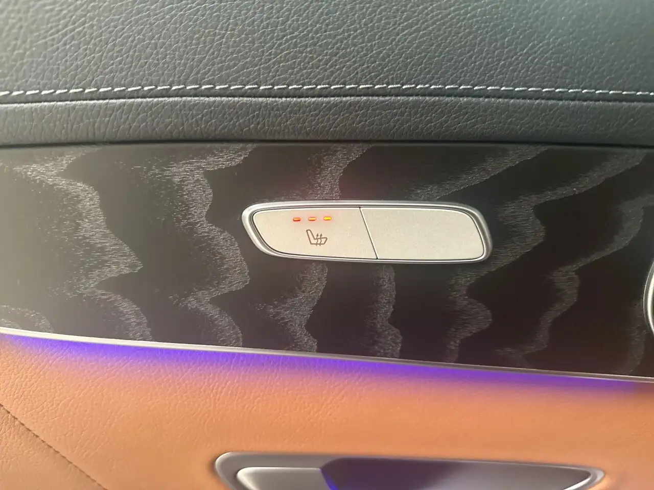 Mercedes-Benz GLC - Image 31