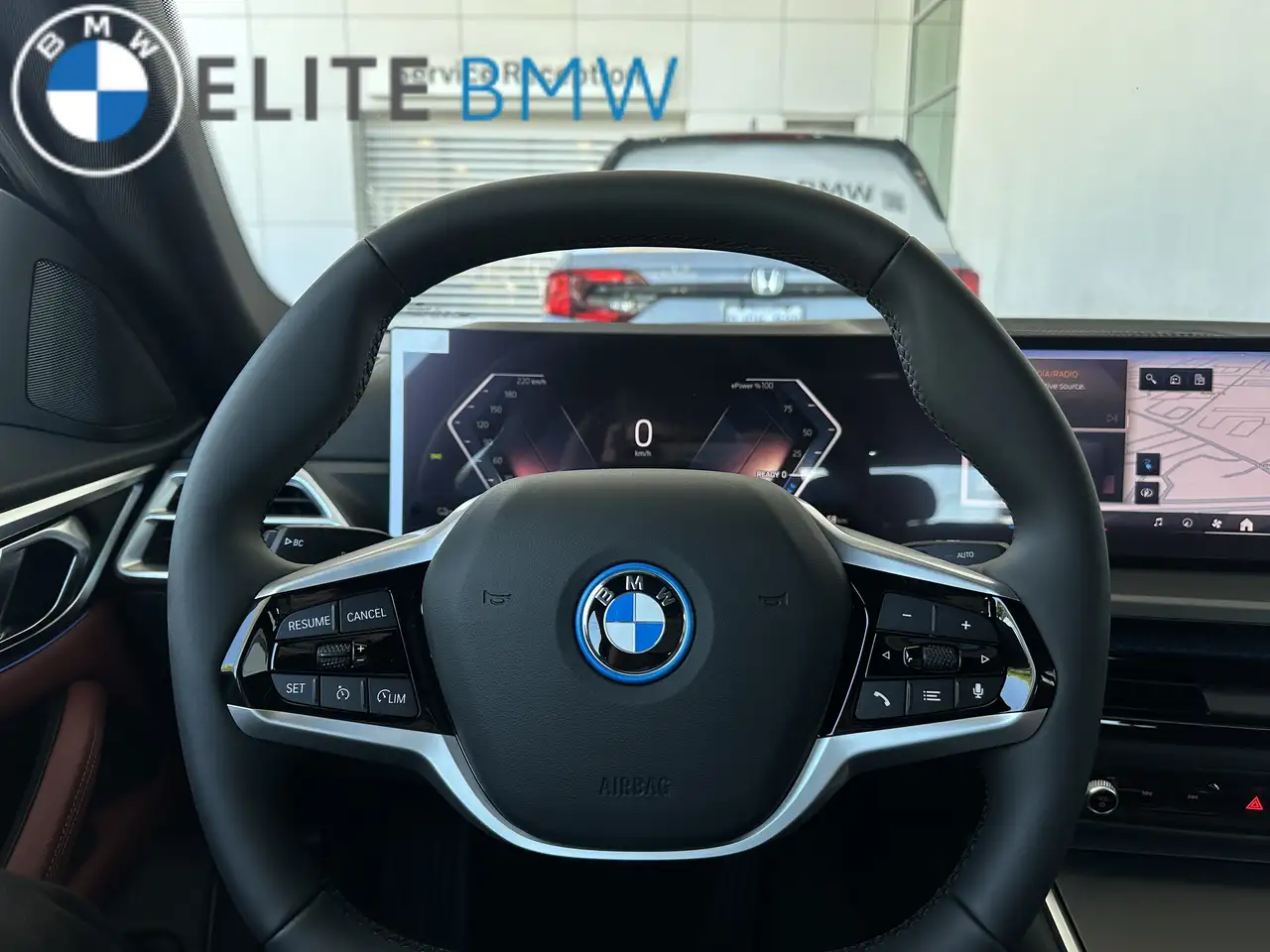 BMW i4 - Image 10