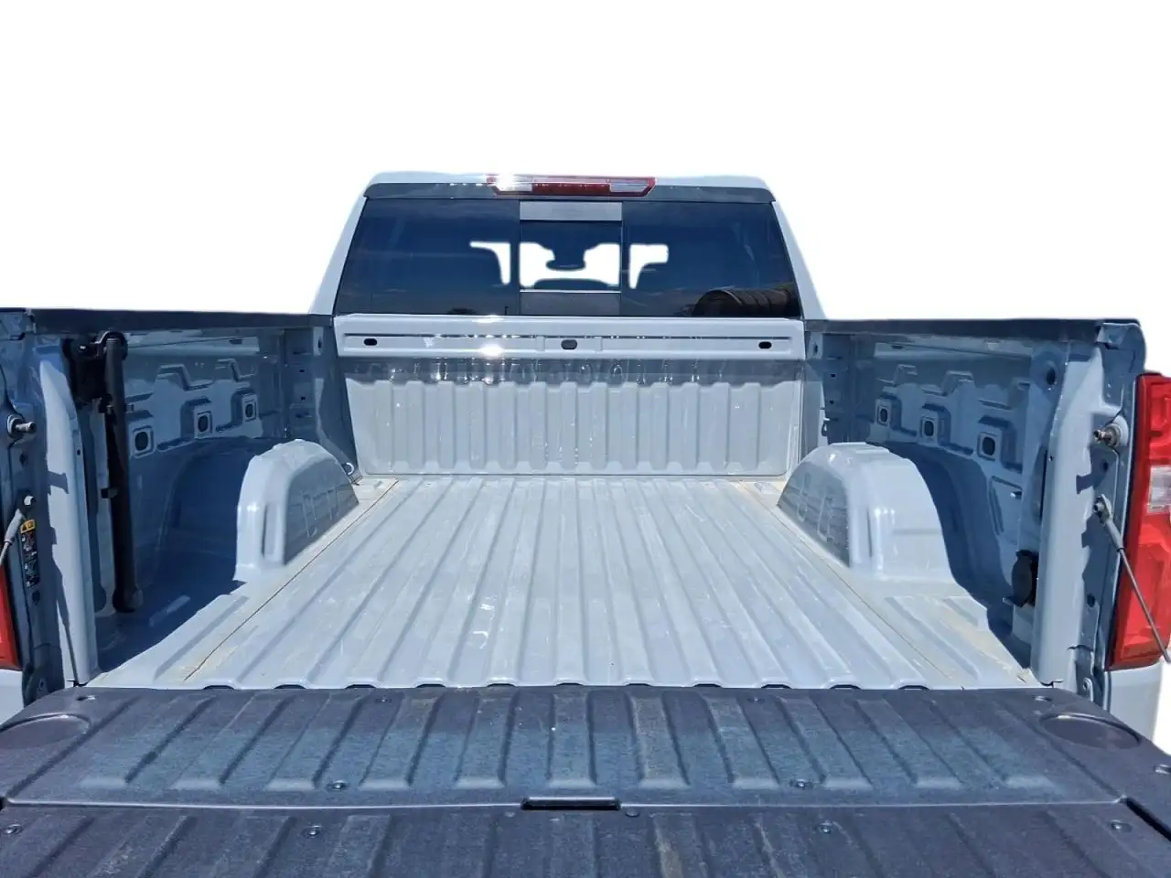 Chevrolet Silverado 1500 - Image 19