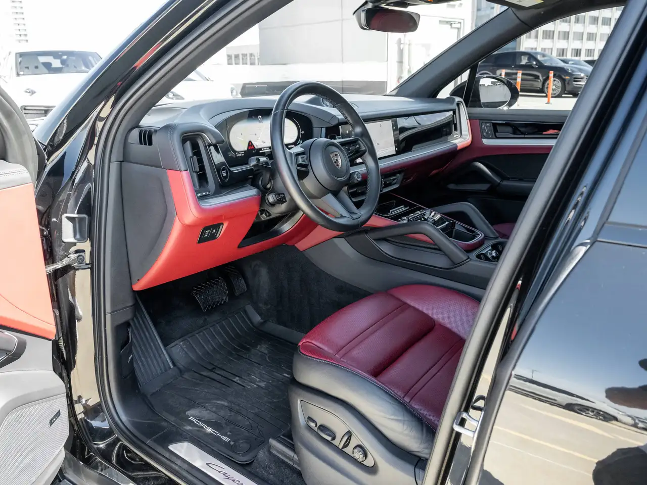 Porsche Cayenne - Image 4