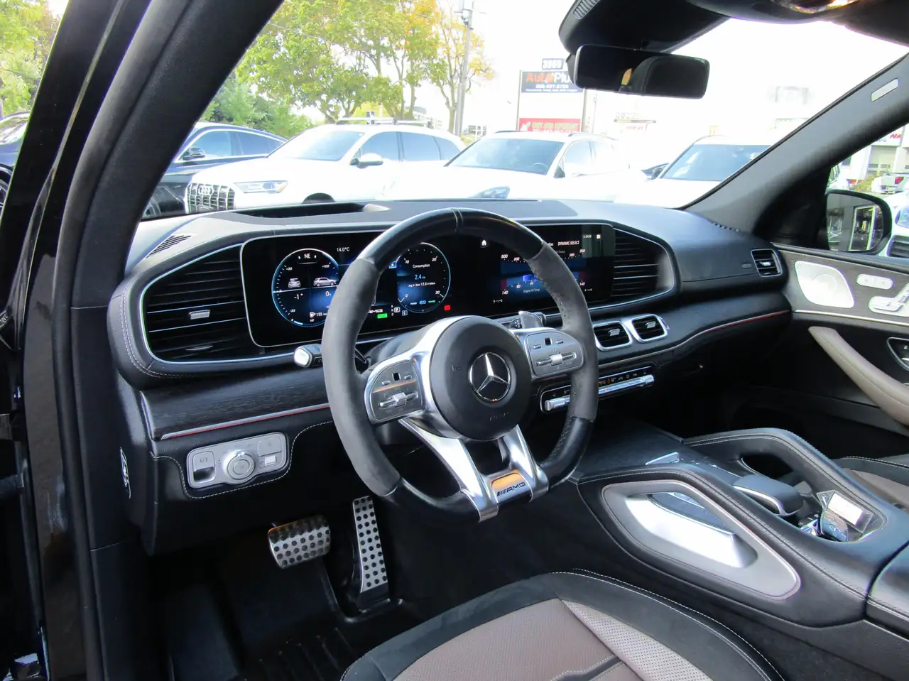 Mercedes-Benz GLE - Image 15