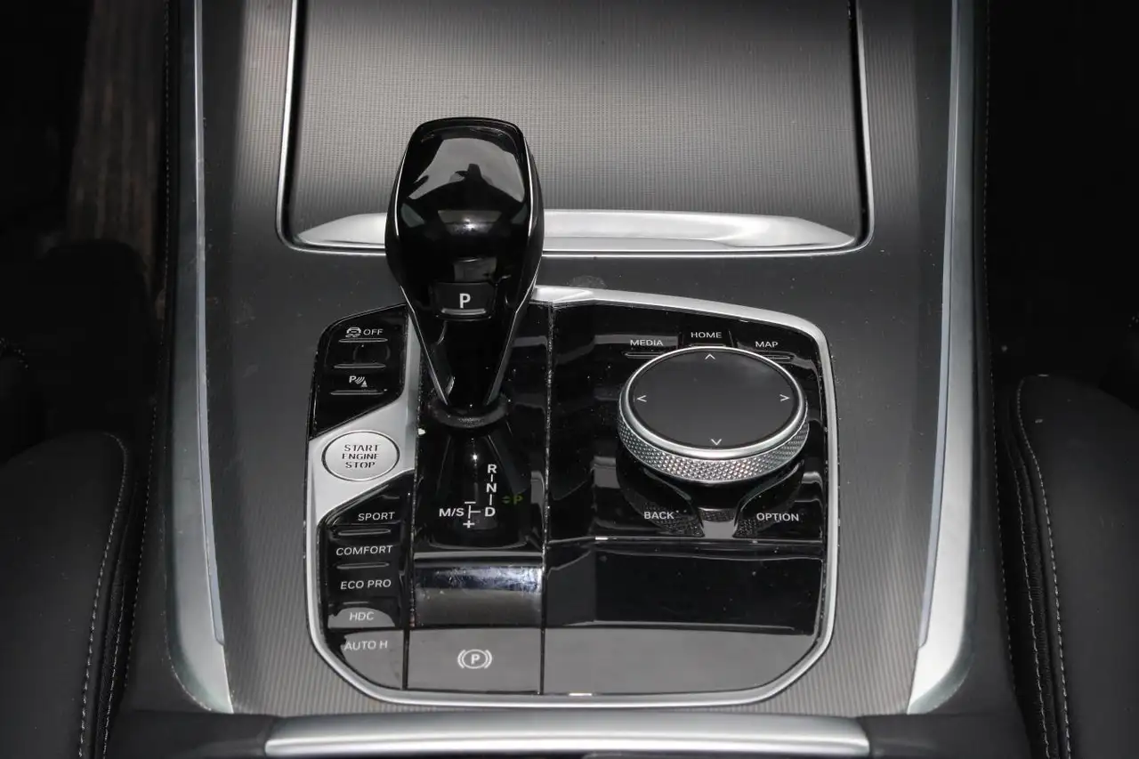 BMW X5 - Image 25
