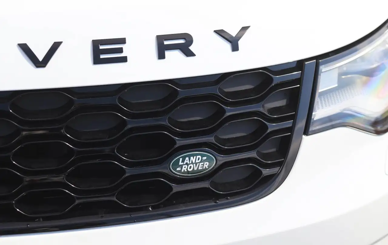 Land Rover Discovery - Image 10