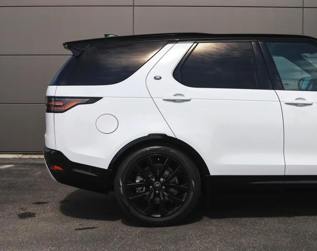 Land Rover Discovery - Image 4