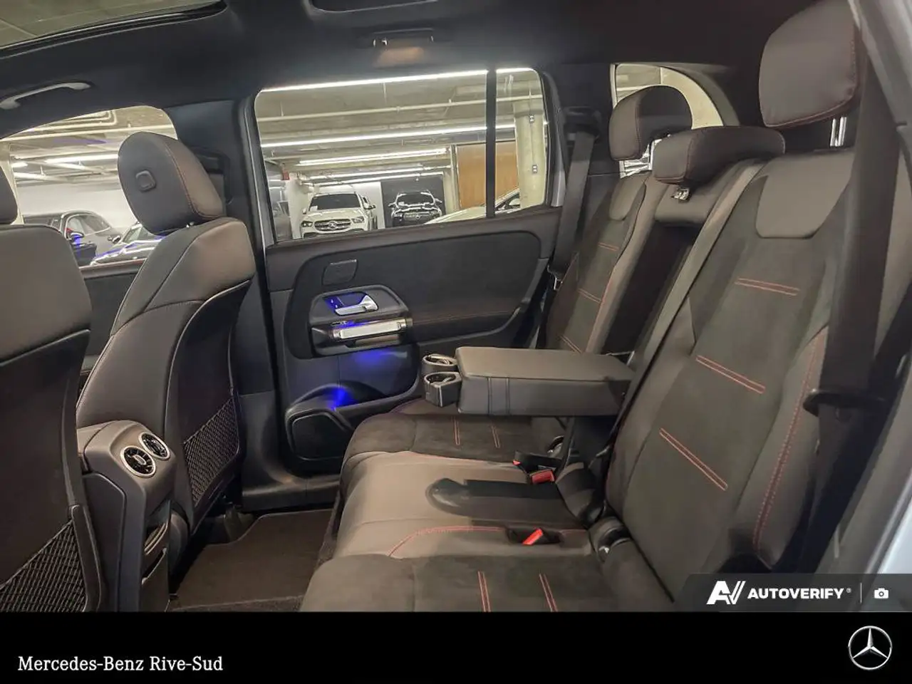 Mercedes-Benz GLB - Image 14