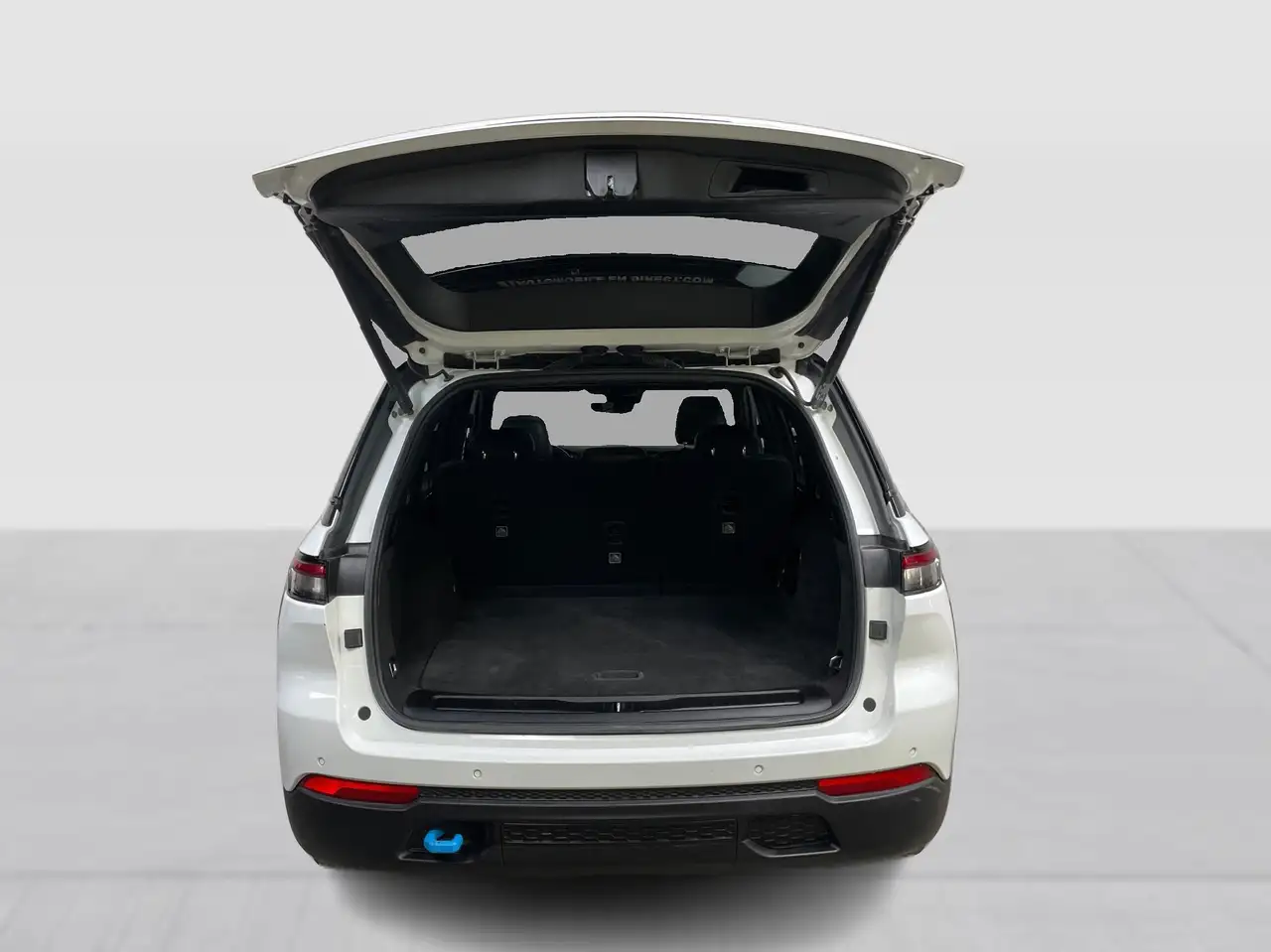 Jeep Grand Cherokee - Image 16