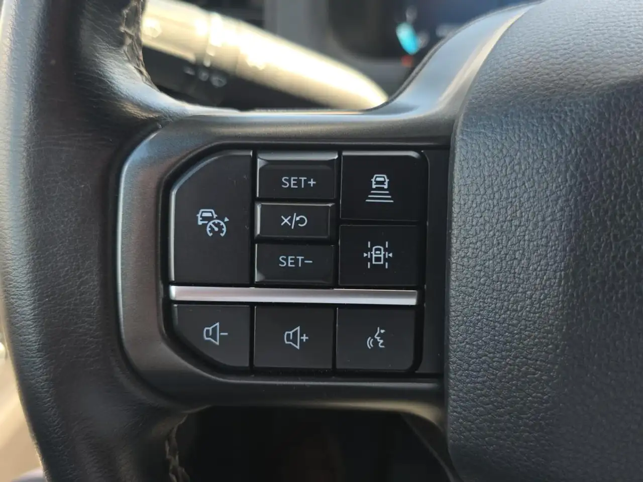 Ford F-150 - Image 48