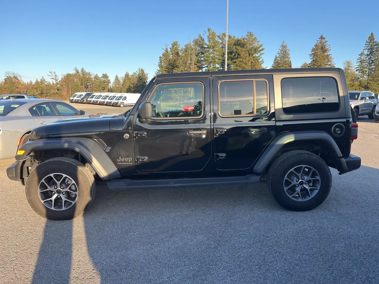 Jeep Wrangler - Image 2