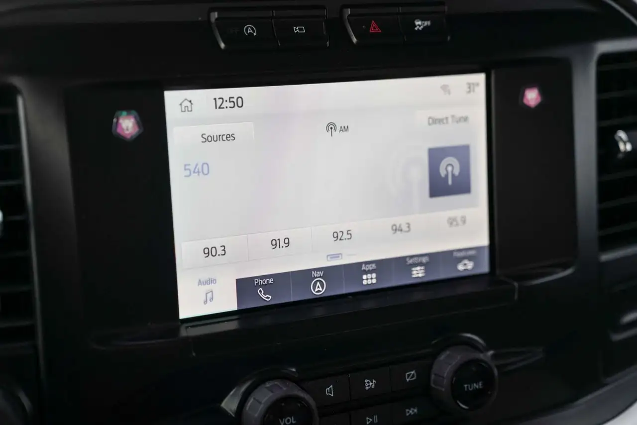 Ford F-150 - Image 26
