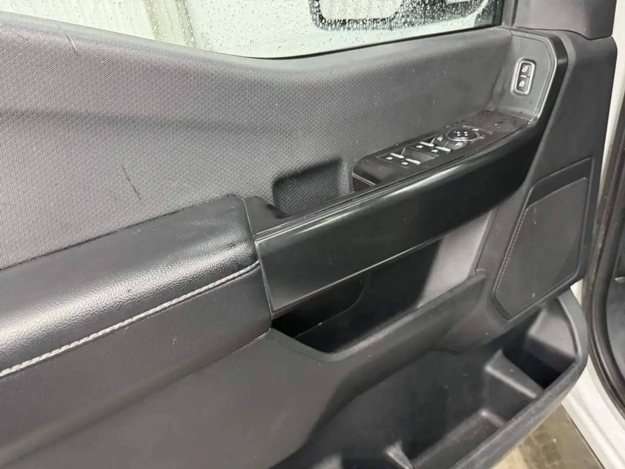 Ford F-150 - Image 15