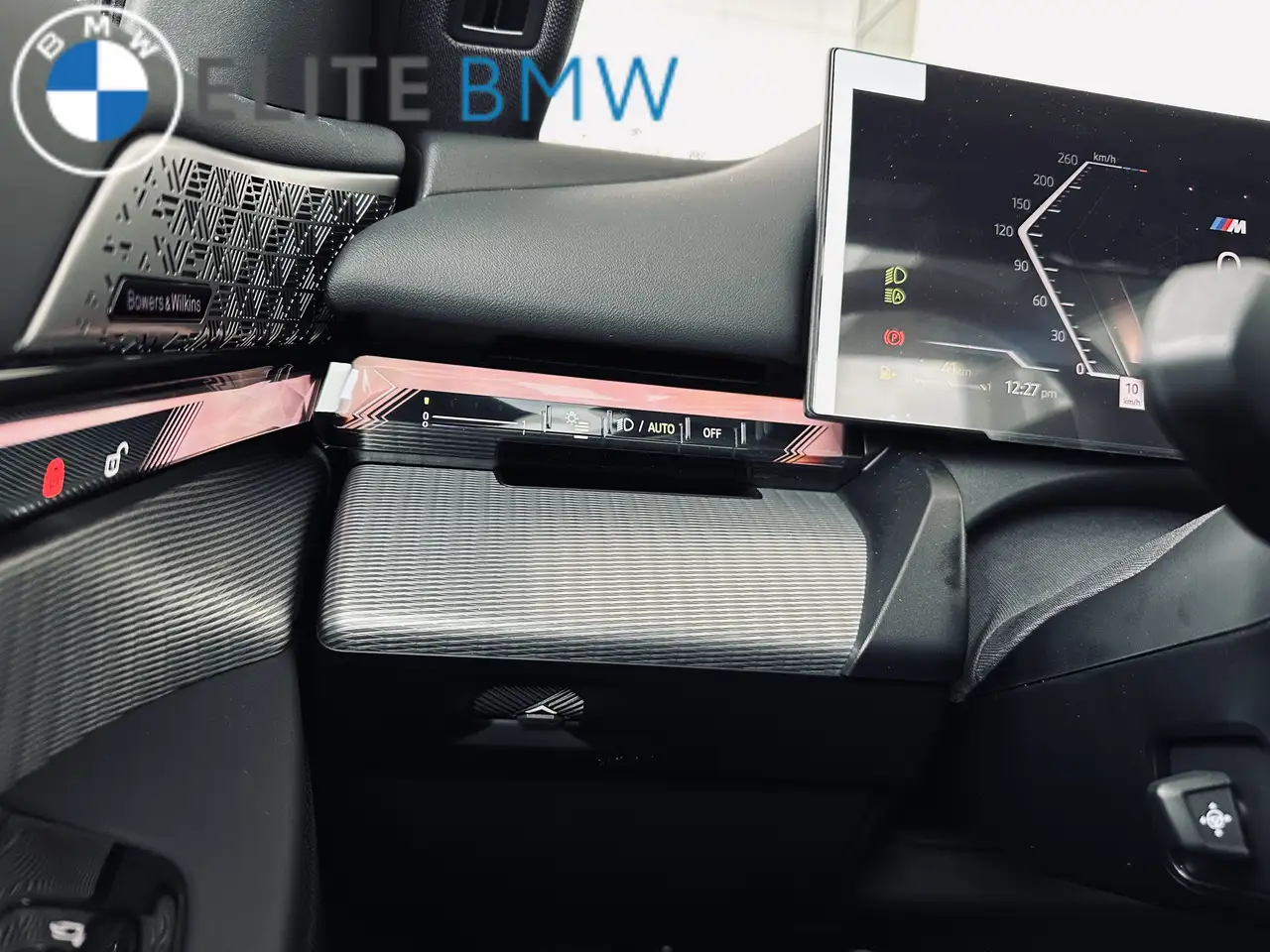 BMW 5 Series - Image 17