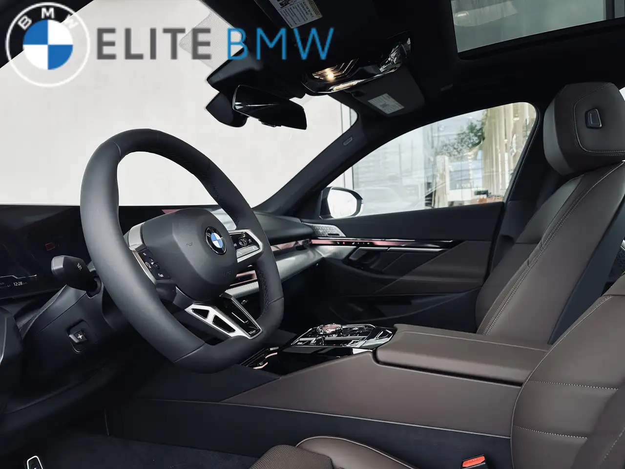 BMW 5 Series - Image 13
