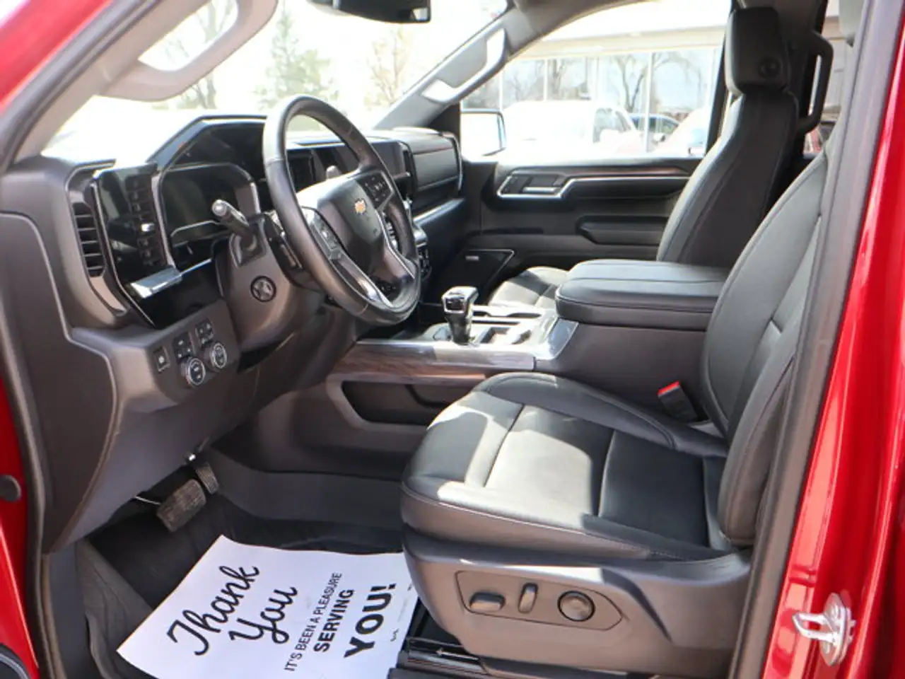Chevrolet Silverado 1500 - Image 11