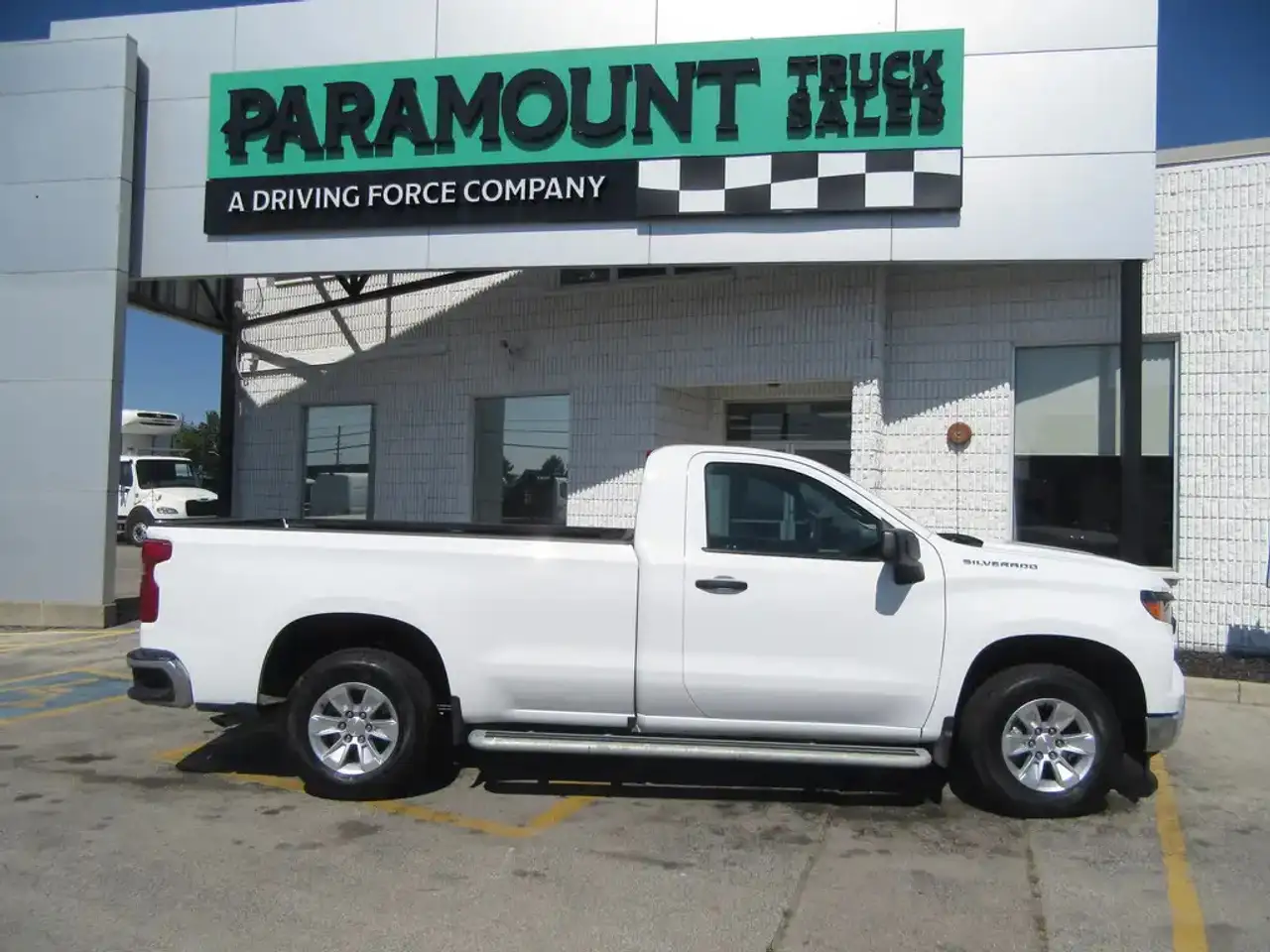 Chevrolet Silverado 1500 - Image 7
