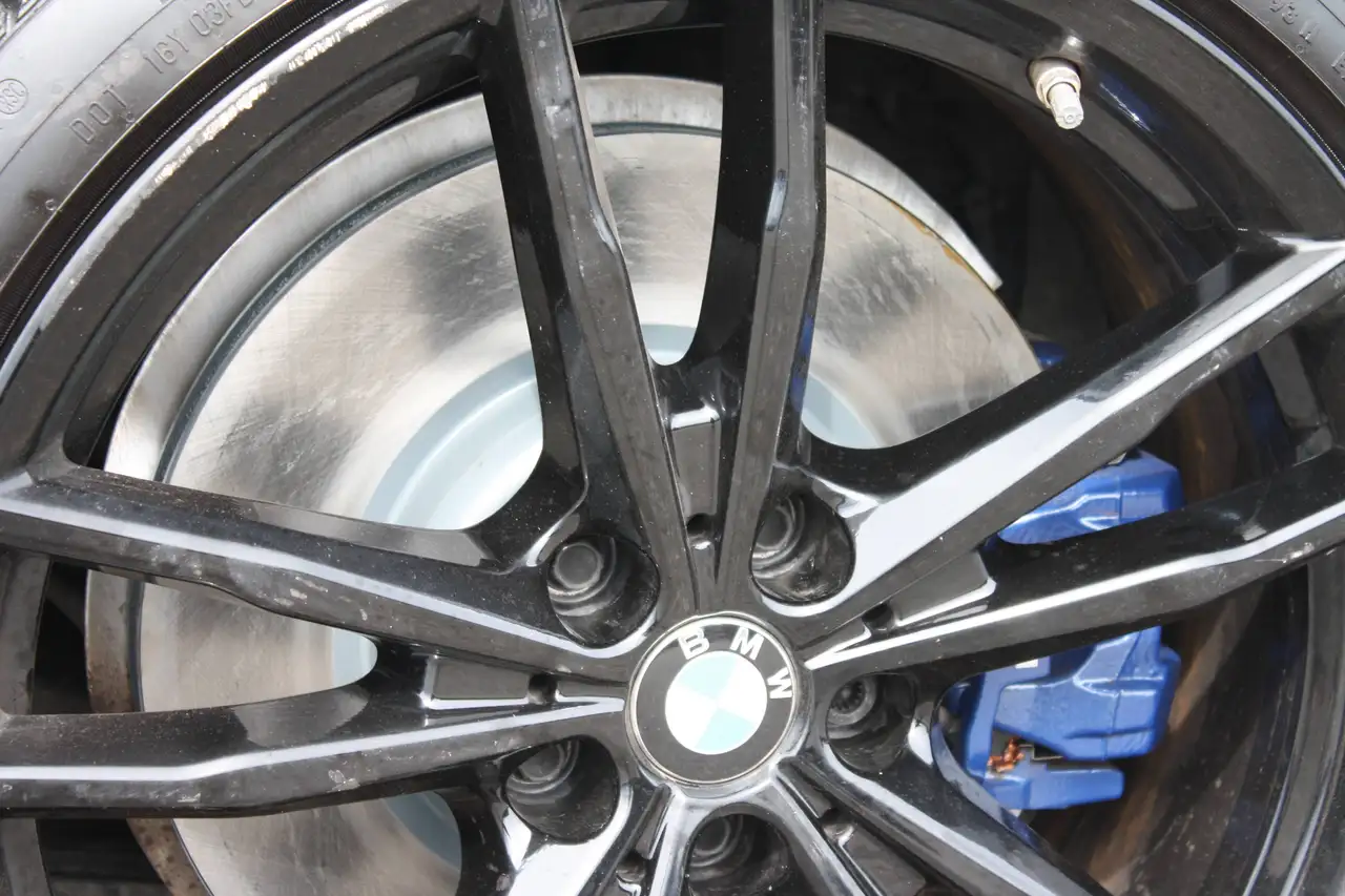 BMW 4 Series - Image 10