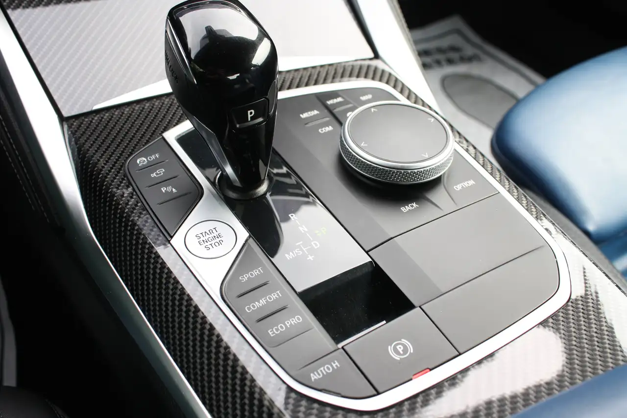 BMW 4 Series - Image 17