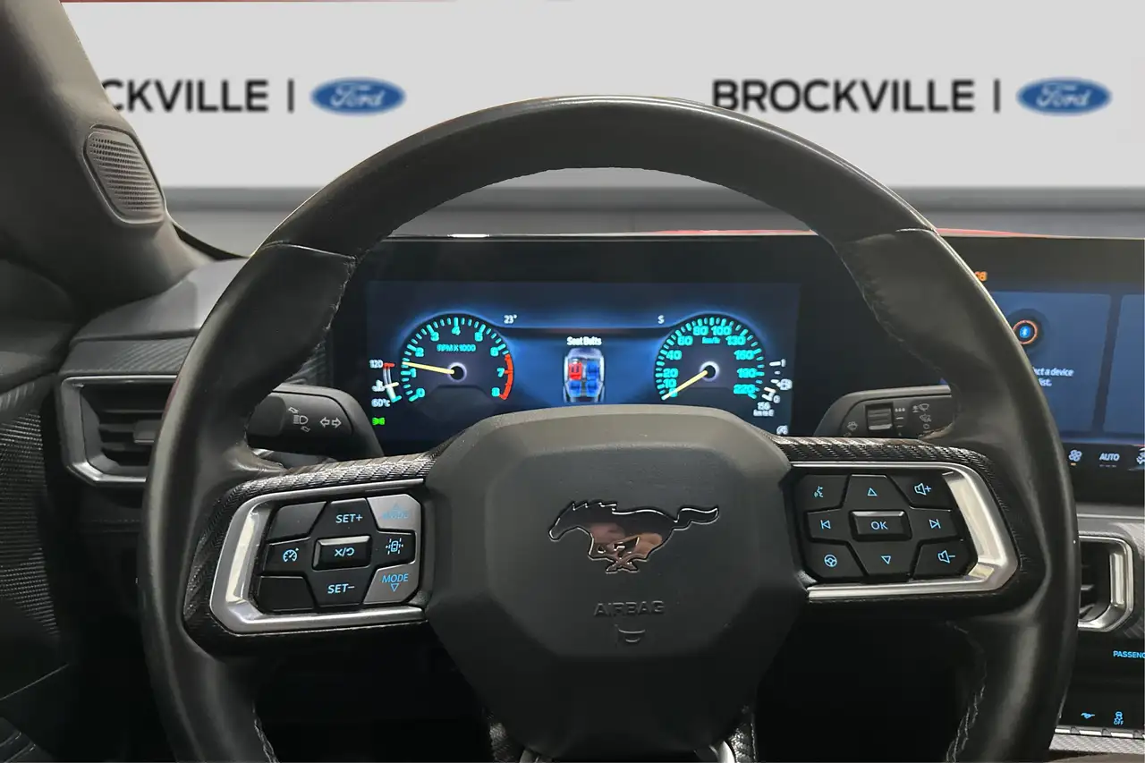 Ford Mustang - Image 17