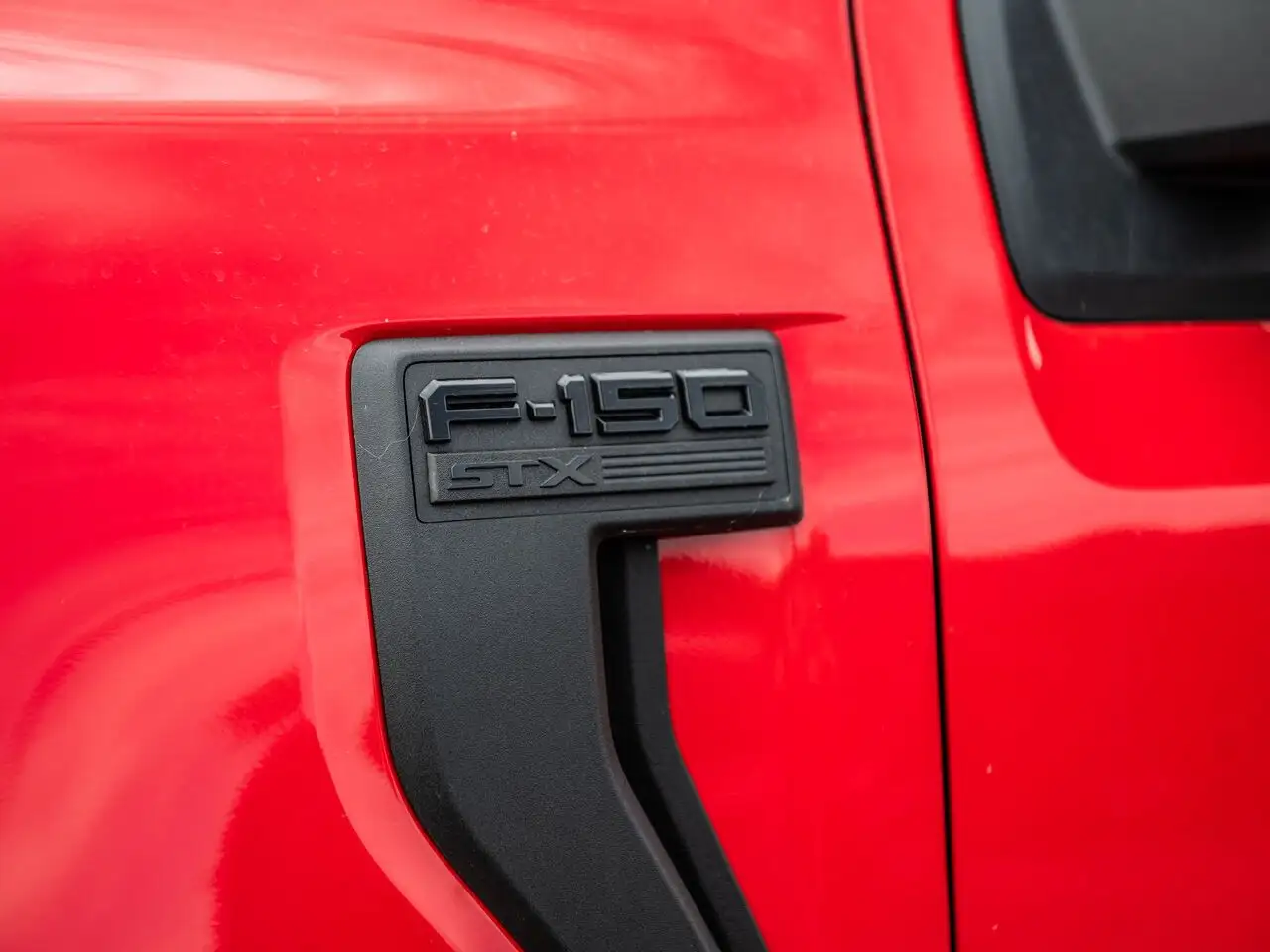 Ford F-150 - Image 9