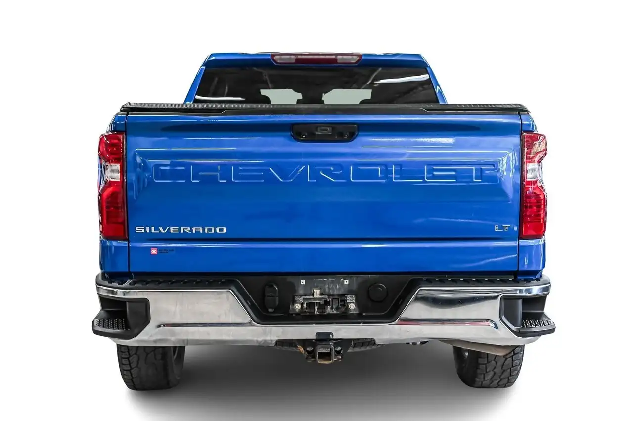 Chevrolet Silverado 1500 - Image 9
