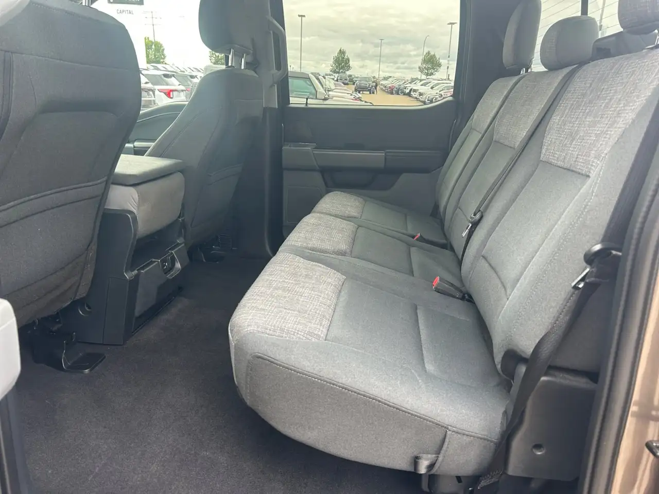 Ford F-150 - Image 18