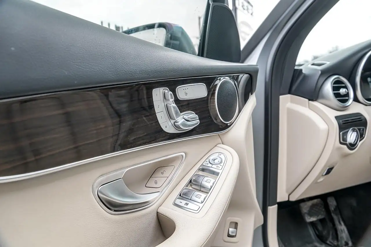 Mercedes-Benz GLC - Image 9