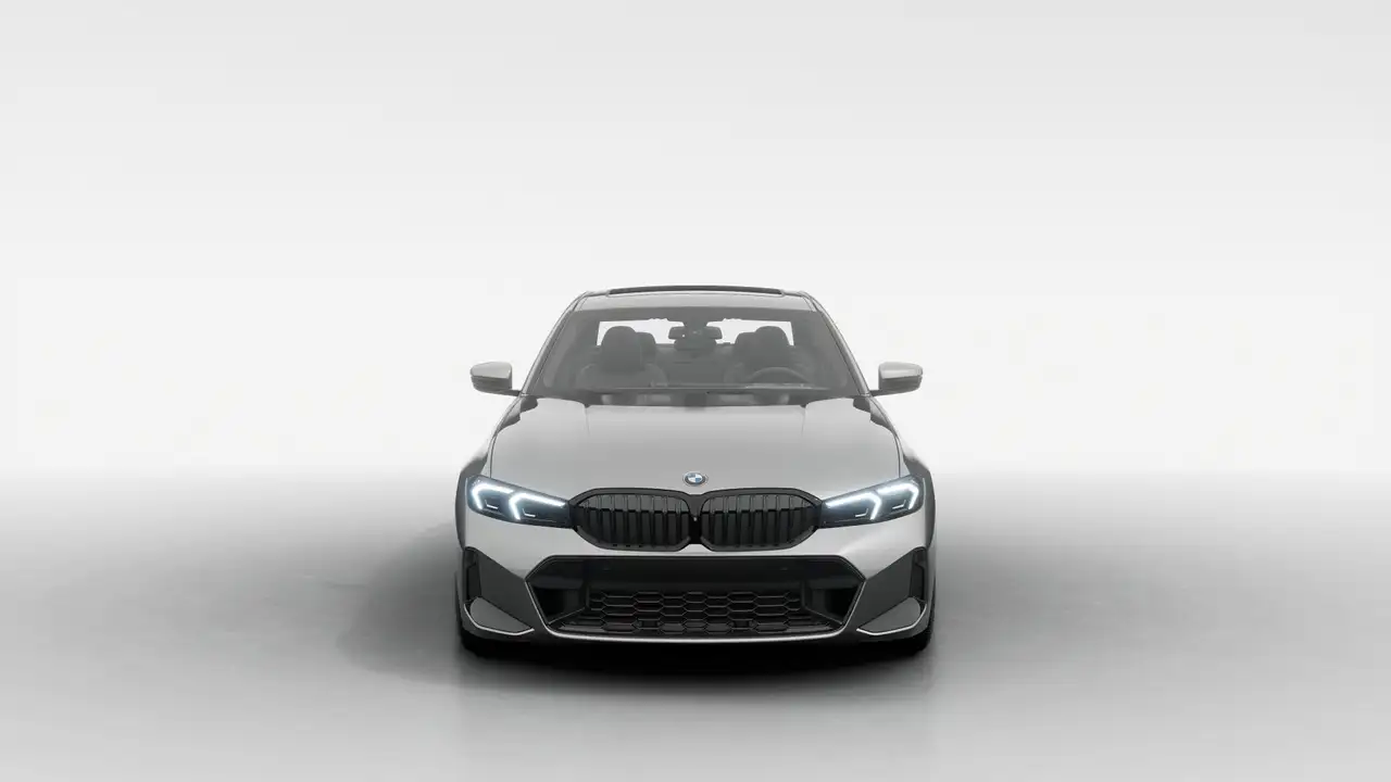 BMW 3 Series - Image 3