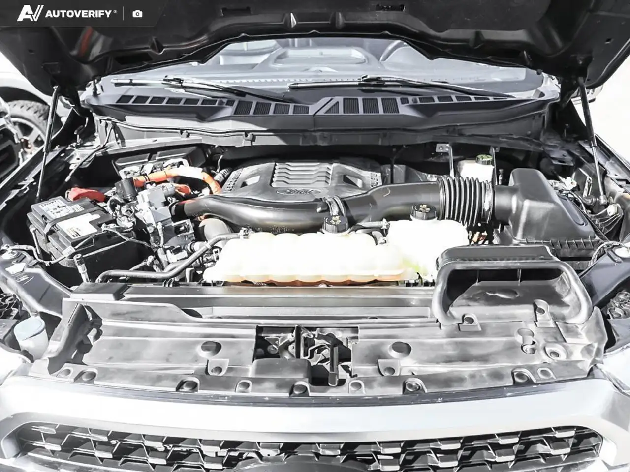 Ford F-150 - Image 8