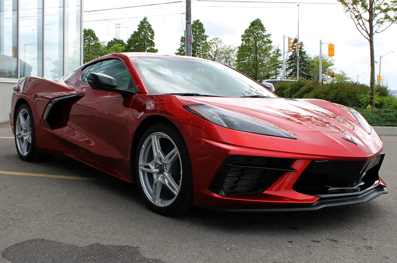 Chevrolet Corvette - Image 2