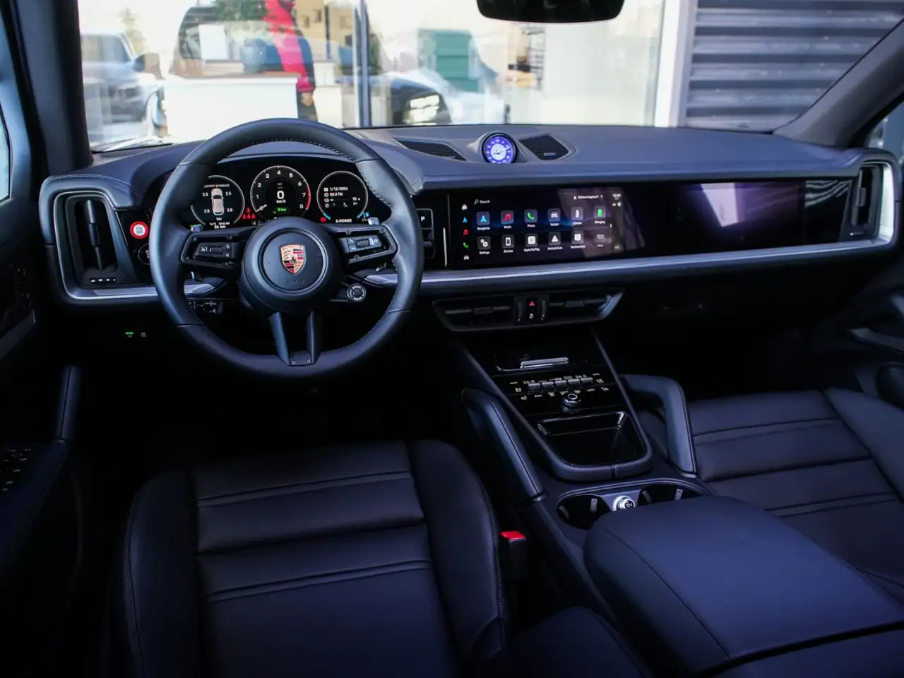 Porsche Cayenne - Image 15