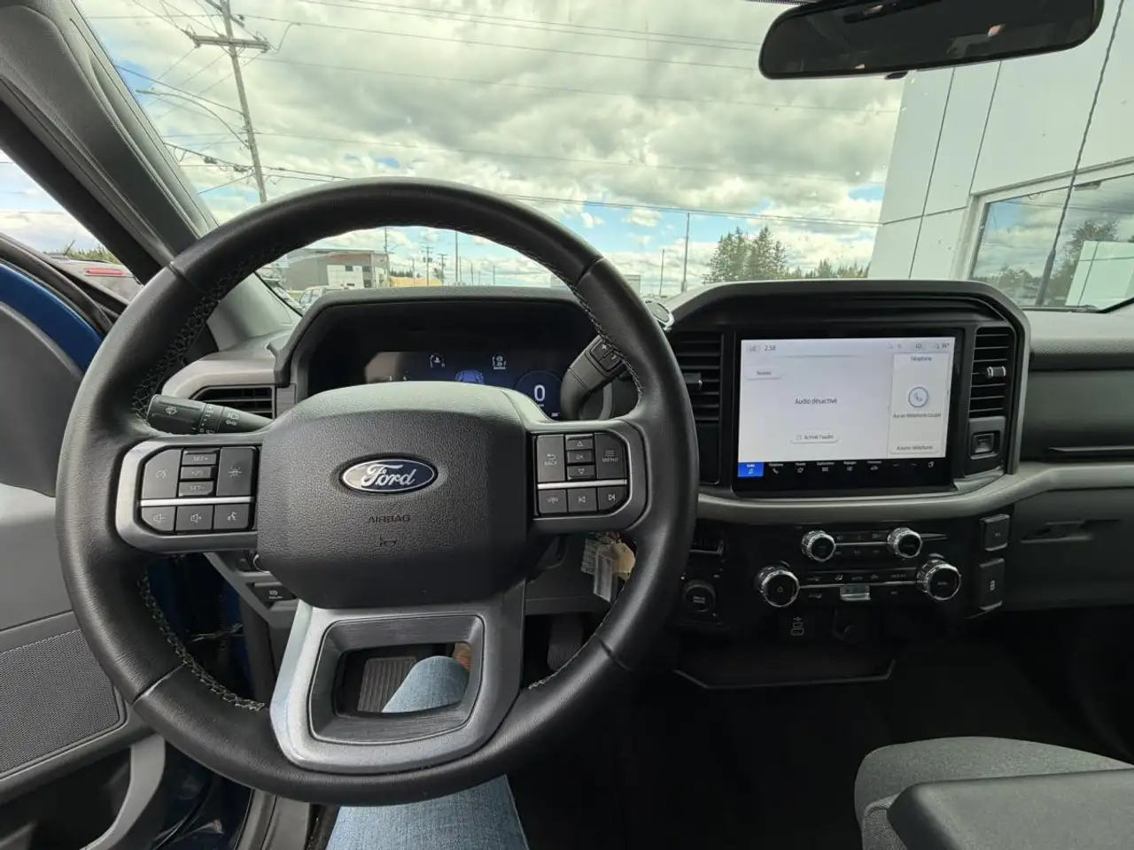 Ford F-150 - Image 13