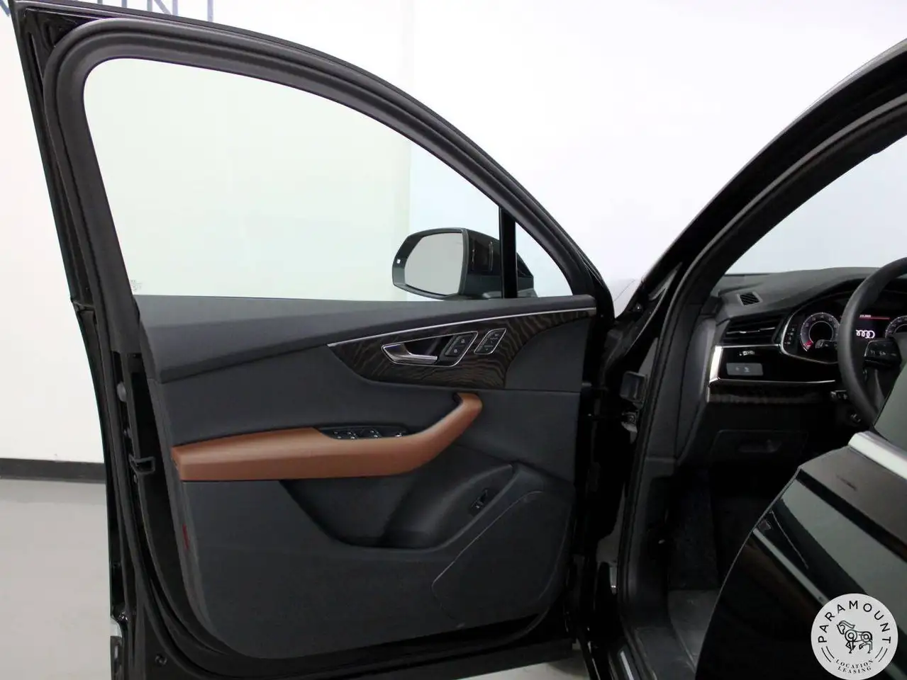 Audi Q7 - Image 7